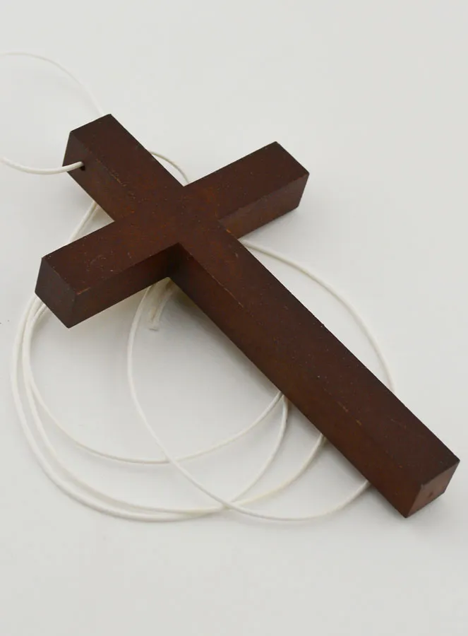 Communie Kruis Hout met Goudkleurig Kruis - 10 cm (pic 4)