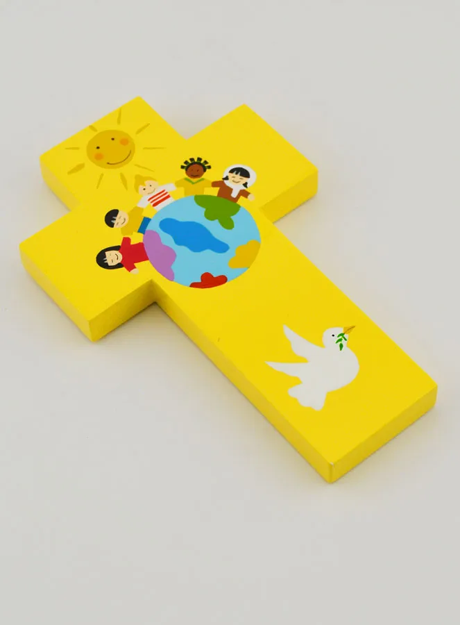 Houten Kruis Kinderen van de Wereld Geel - 12 cm (pic 3)