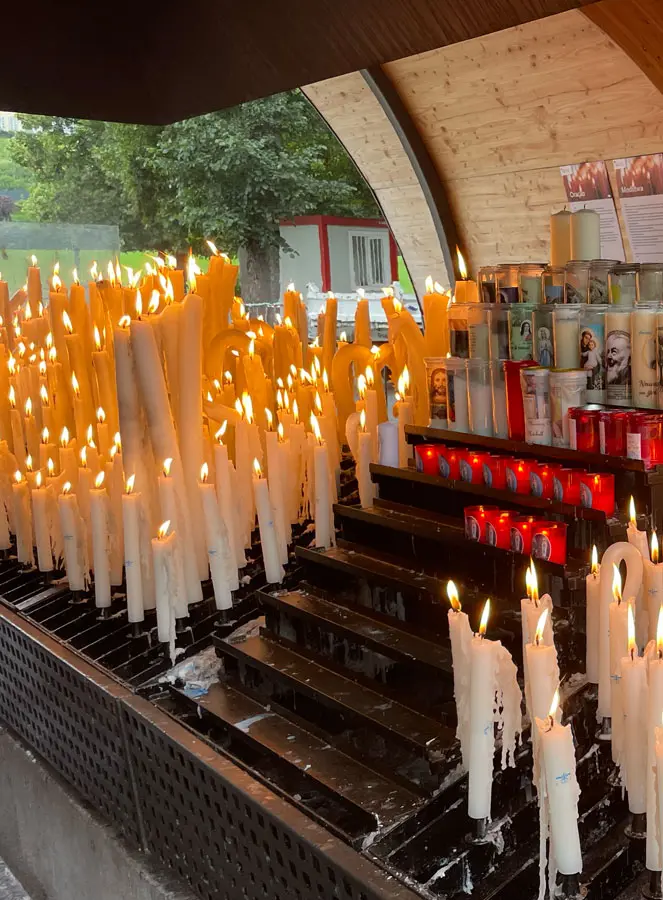 Een kaars aansteken in Lourdes - 15kg (pic 2)