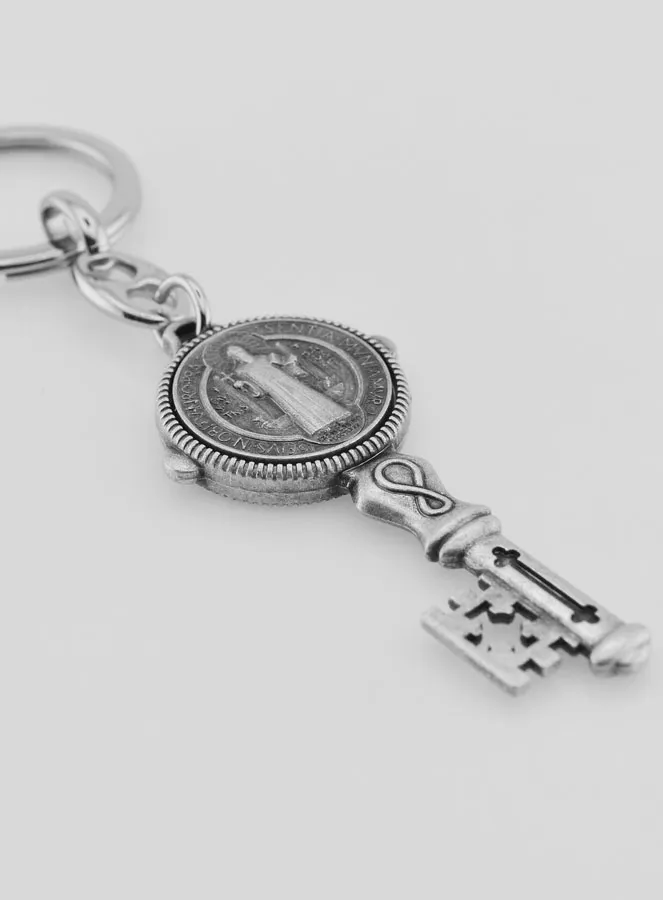 Sleutelhanger Sleutel Heilige Benedictus met Medaille - 6 cm (pic 4)