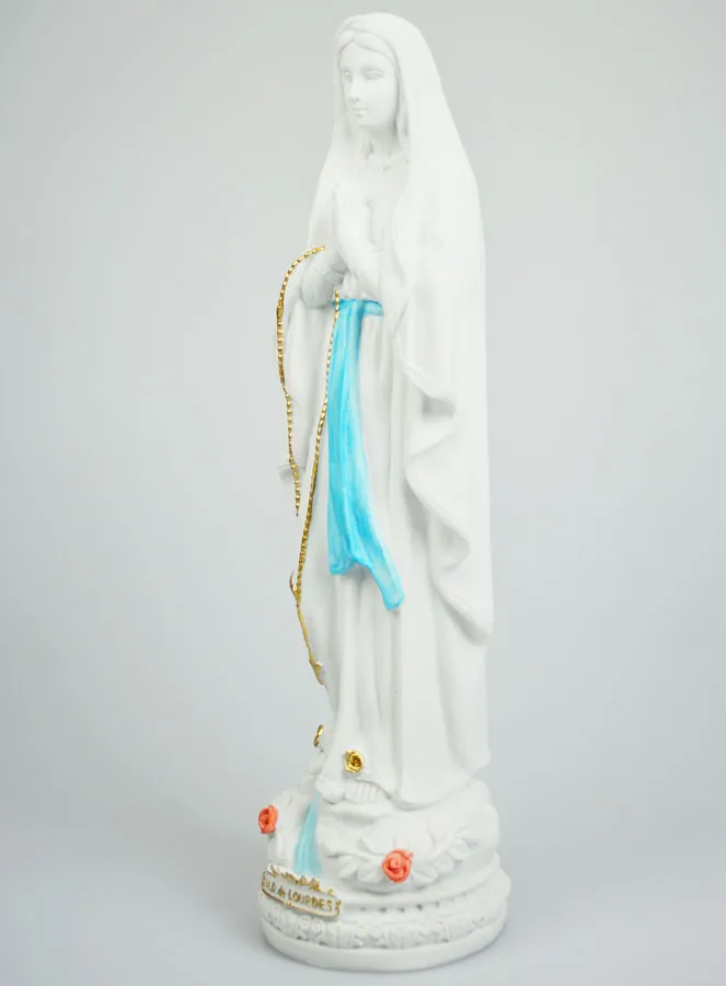Beeld Onze Lieve Vrouw van Lourdes met Goudkleurige Rozenkrans - 40 cm (pic 2)