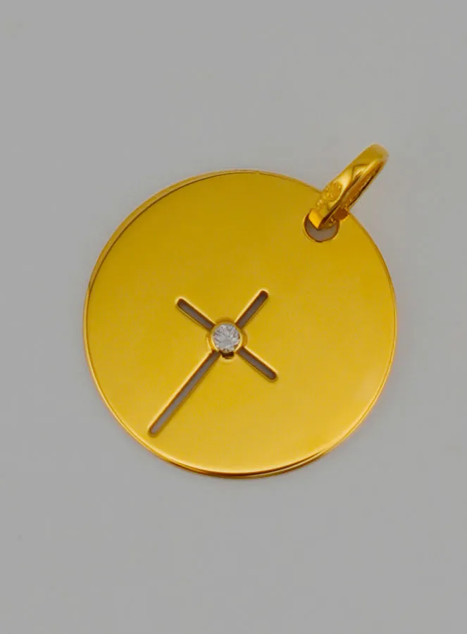 Medaille Kruis Jezus Filigraan Goud en 1 Diamant (pic 3)