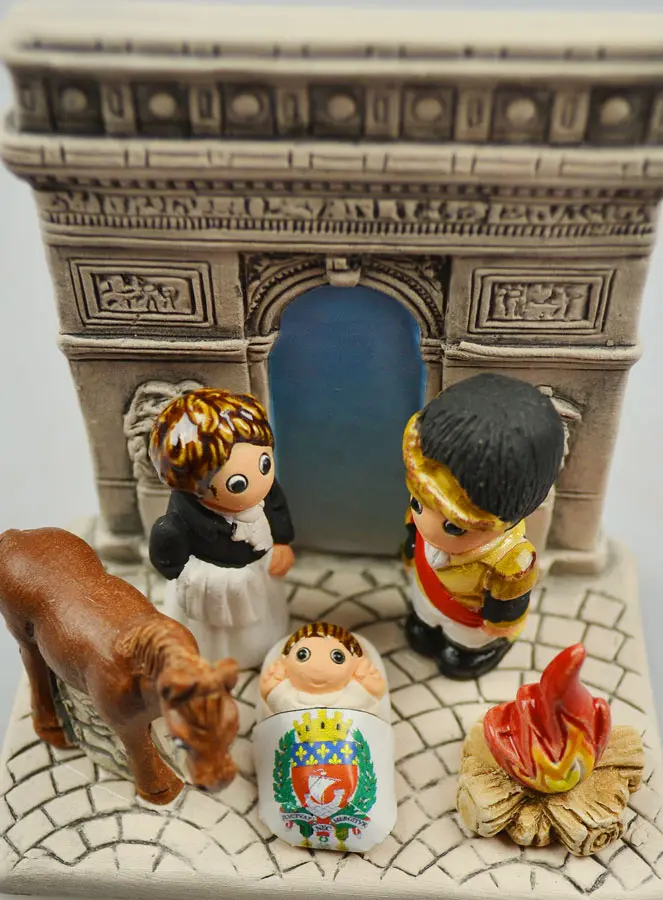 Kerststal van de Wereld - Kerststal Parijs: Arc de Triomphe (pic 3)