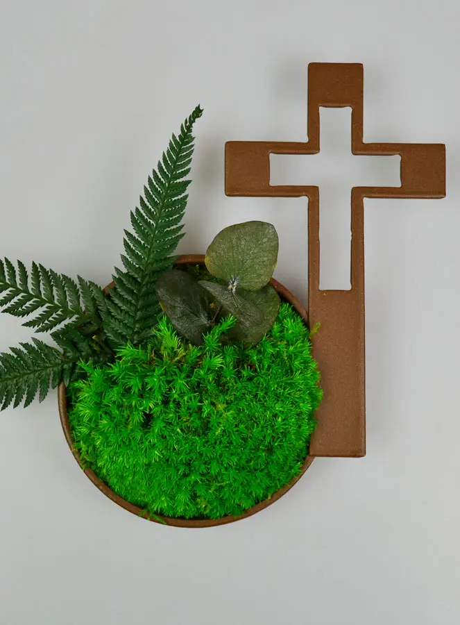 Bronzen Kruis - Woonaccessoire met Gestabiliseerde Planten 18cm (pic 2)