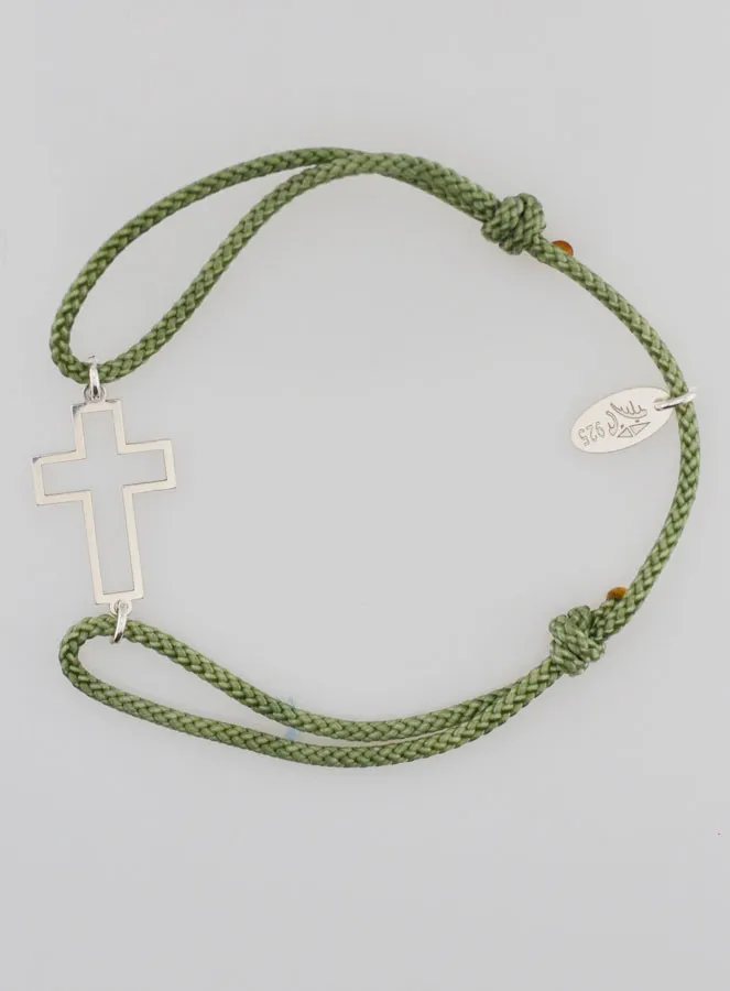 Armband Zilver en Groen Touw - Opengewerkt Kruis (pic 1)