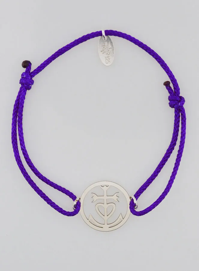 Armband Zilver en Touw - Kruis van Camargue (pic 1)