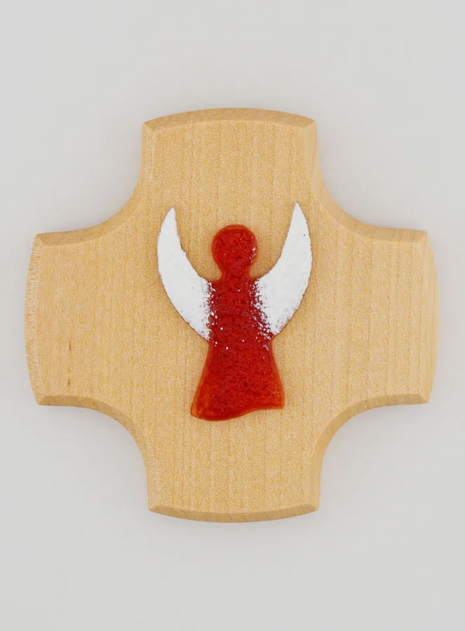Kruis van Esdoornhout met Beschermengel van Glas (pic 1)