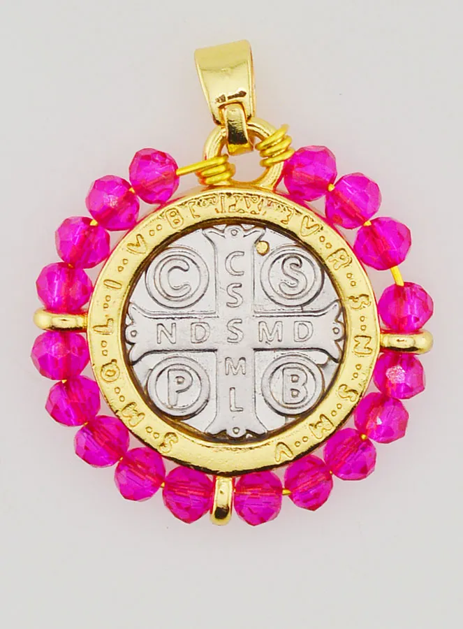 Medaille van Heilige Benedictus van Messing en Roze Glas (pic 2)