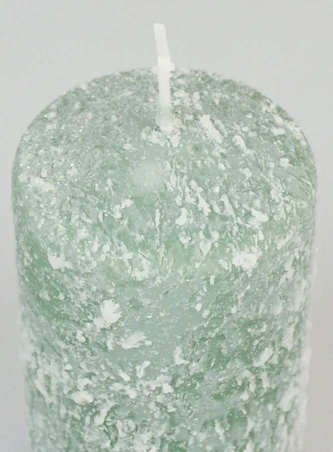 Decoratieve Kaars met Sneeuw Effect 10cm - Denneboom Groen (pic 4)