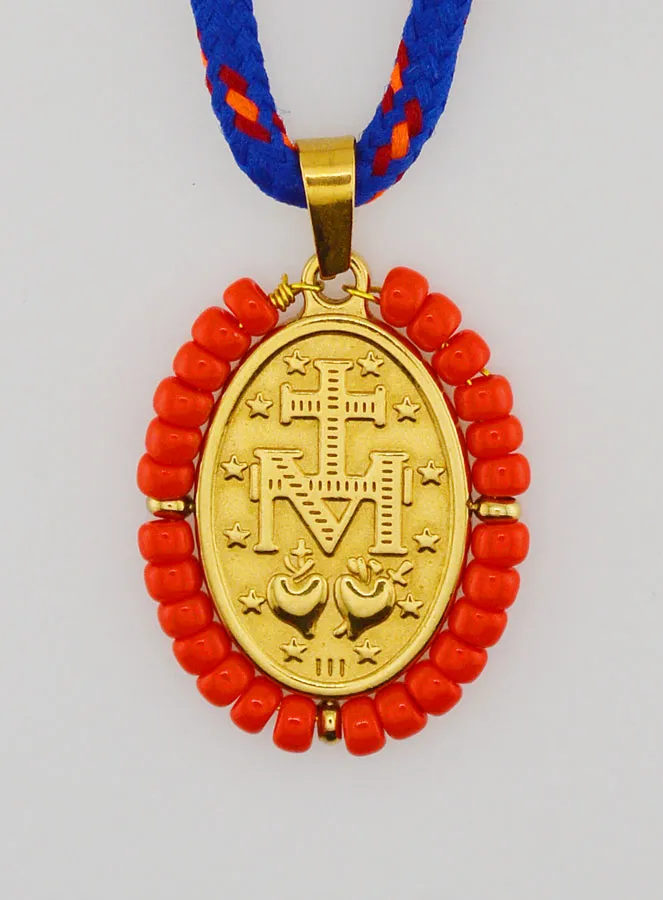 Ketting Koord Wonderdadige Medaille en Rode Kralen (pic 2)