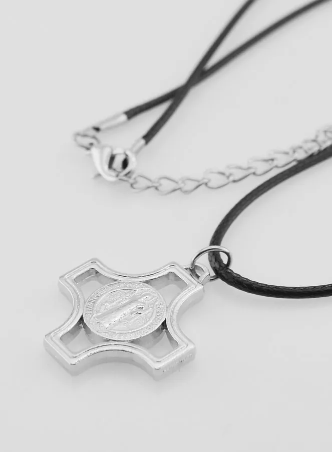 Hanger van Sint Benedictus met Koord (pic 1)