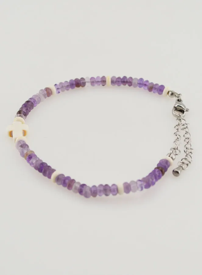 Armband met Kruis en Paarse Glazen Steentjes (pic 2)