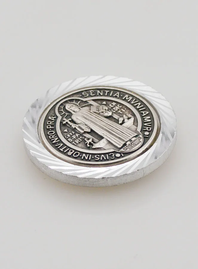 Auto Badge Magneet Heilige Benedictus - 35 mm (pic 3)