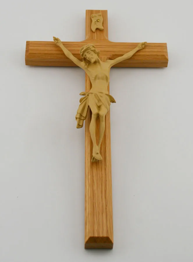 Kruisbeeld van Natuurlijk Eikenhout met Christus - 22cm (pic 2)