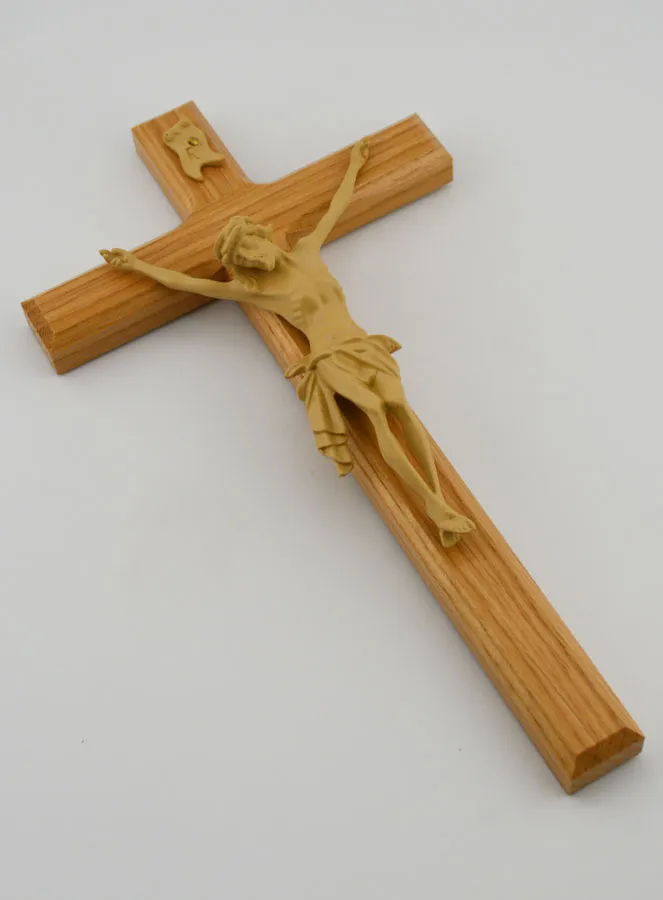 Kruisbeeld van Natuurlijk Eikenhout met Christus - 22cm (pic 3)
