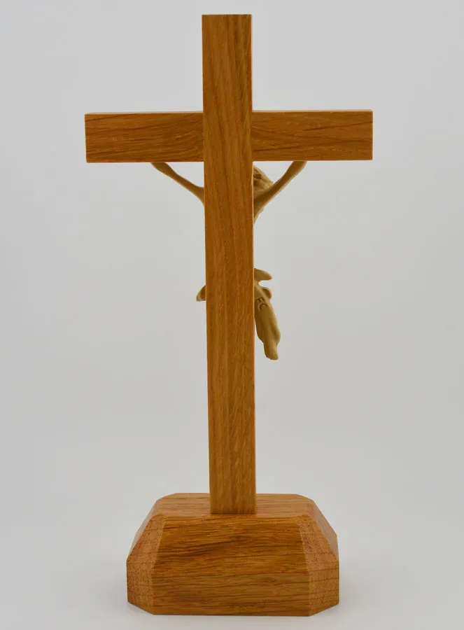 Eikenhouten Kruisbeeld op Voetstuk - 22cm (pic 4)