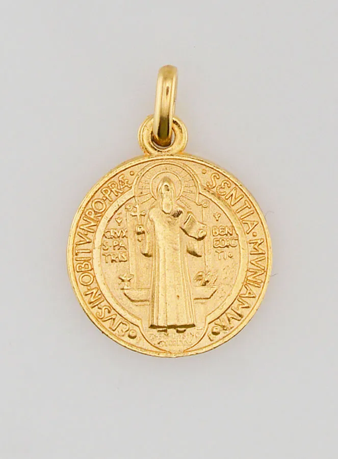 Vergulde Medaille van Sint-Benedictus - 15mm (pic 1)