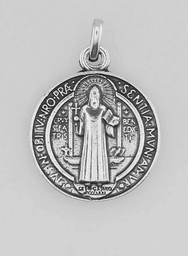 Verzilverde Medaille van Sint-Benedictus - 18mm (pic 2)