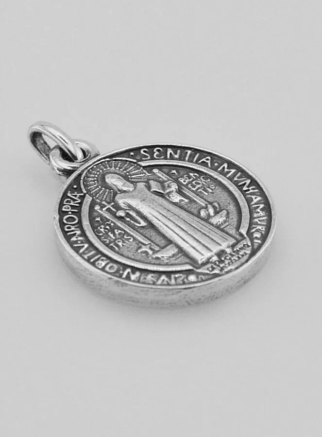 Verzilverde Medaille van Sint-Benedictus - 18mm (pic 3)