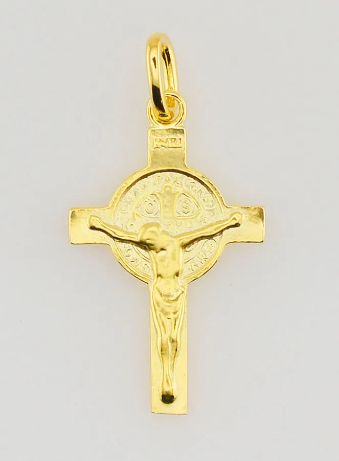 Vergulde Kruishanger - Sint Benedictus (pic 1)