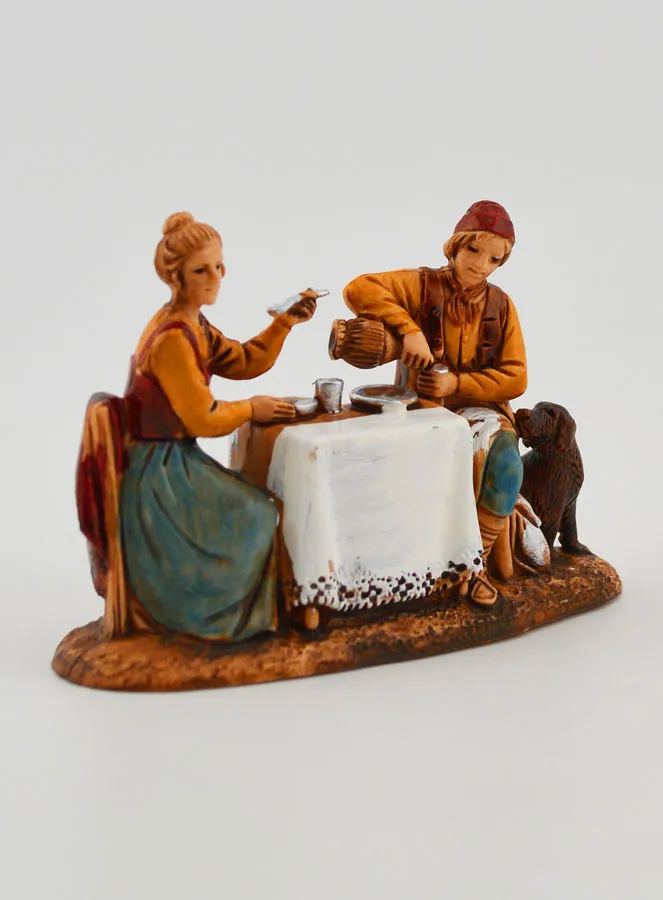 Kerststal Beeld van een Stel aan Tafel - 6cm (pic 3)