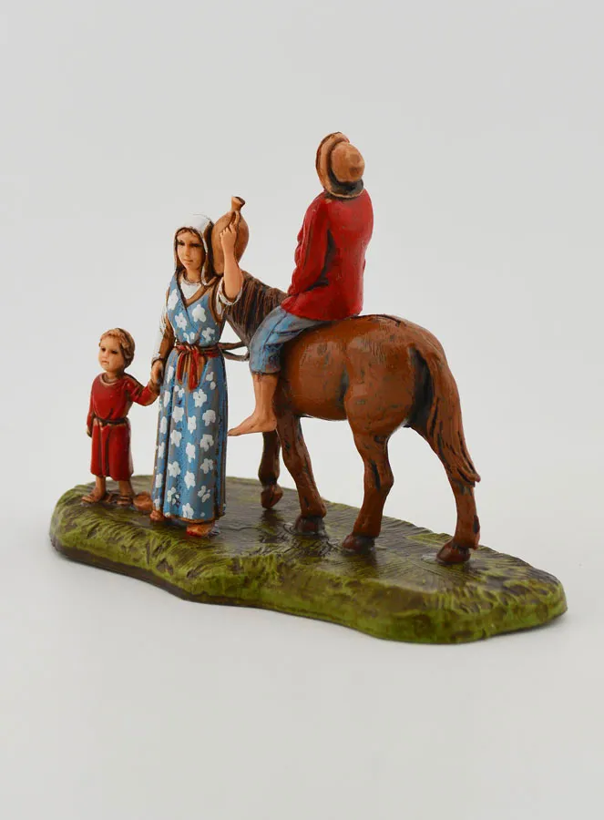 Kerststal Beeld Man te Paard met Gezin – 6 cm (pic 2)