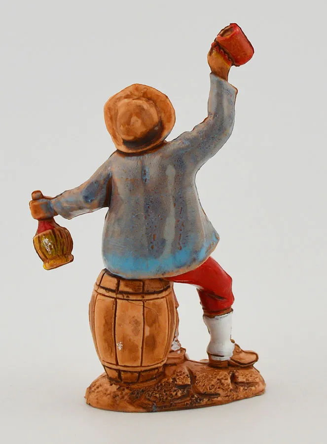 Kerststal Beeld Wijndrinker op zijn Vat – 6cm (pic 4)