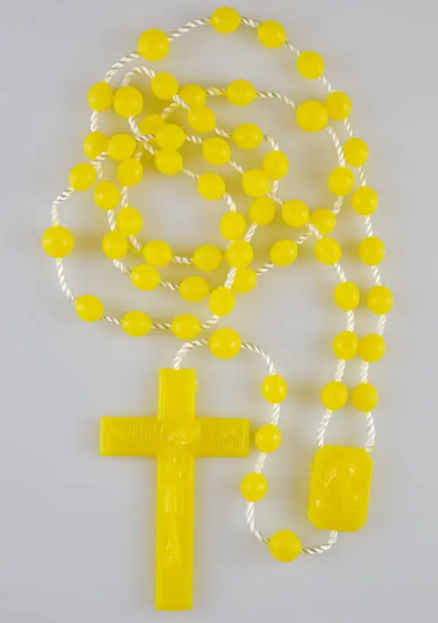 Rozenkrans Plastic Geel (pic 2)