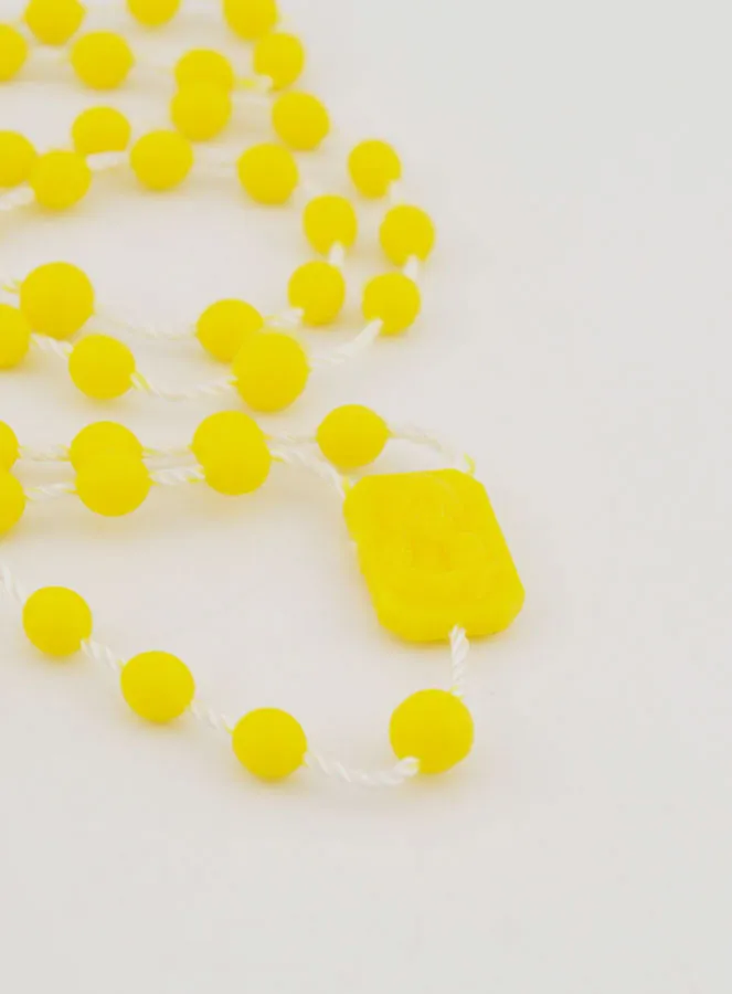 Rozenkrans Plastic Geel (pic 4)