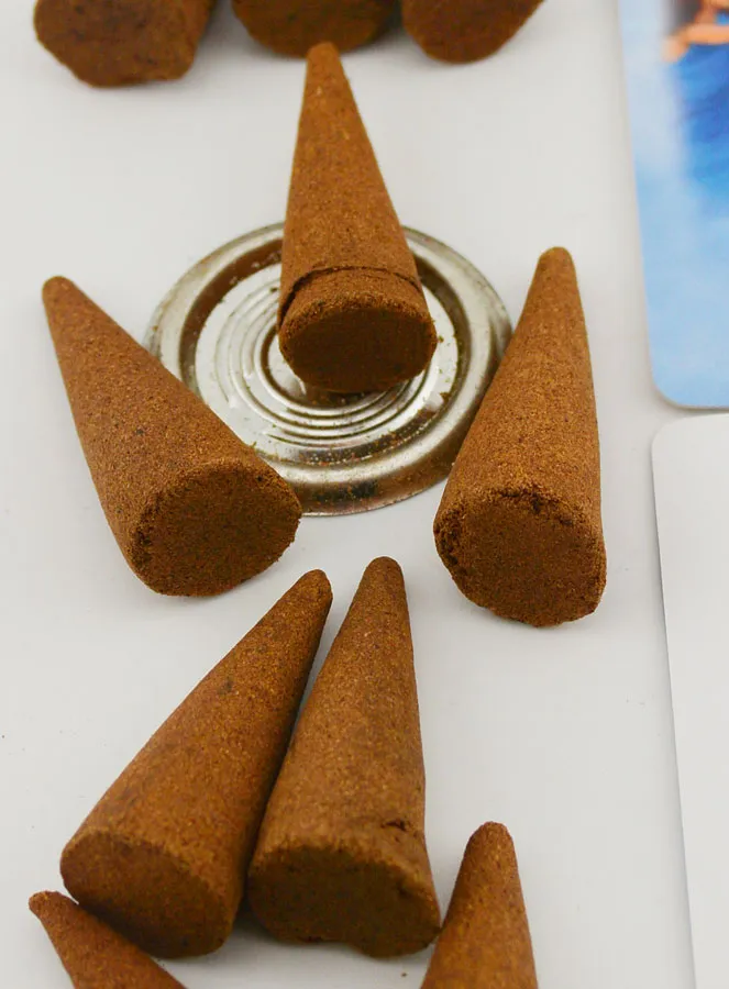 Wierook Gebed voor Hopeloze Gevallen Wierookkegels (pic 2)