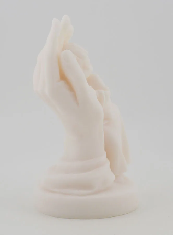 Beeldje God's Hand Beschermt Je - Jongen - 11cm (pic 3)