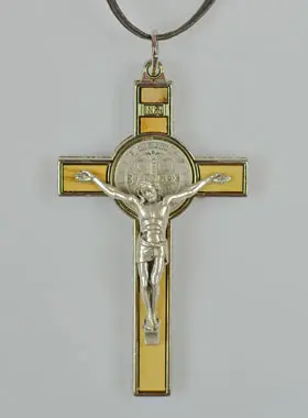 Kruis Hanger Benedictus Hout - 7 cm (pic 1)