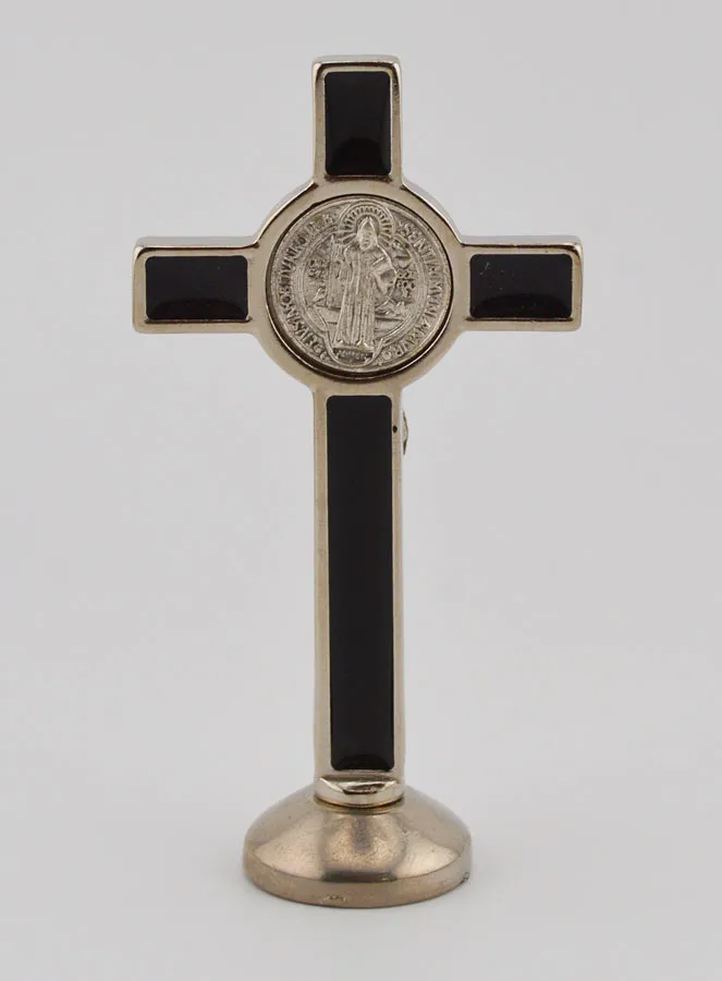 Kruis Heilige Benedictus Zilverkleurig op Voet - Zwart (pic 4)