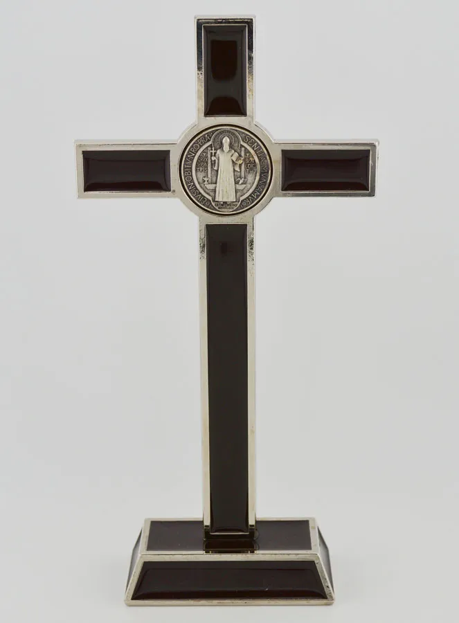 Kruis Benedictus op Voet - 20 cm - Metaal Bruin (pic 4)
