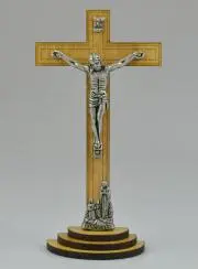 Kruisbeeld Licht Hout en Christus Brons kleurig - 18 cm