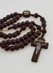 Rozenkrans Hout Collier op Koord - 40 cm