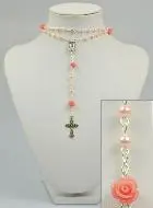 Rozenkrans Collier Trendy Roze Parelmoer
