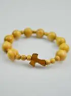 Religieuze Armband Tientje van Olijfhout & Tau-kruis