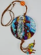 Glas-in-lood Aanhanger Onze-Lieve-Vrouw van Lourdes voor in de Auto - 9cm