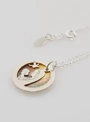 Halsketting Maria met Kind en Duif - Zilver en Parelmoer