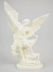 Beeld Heilige Michaël van Lichtgevend Hars - 30 cm