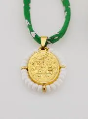 Wonderdadige Medaille met Kralen - Groen Liberty Koord