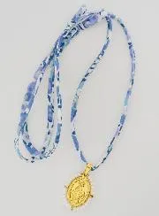 Wonderdadige Medaille met Kralen - Blauw Liberty Koord