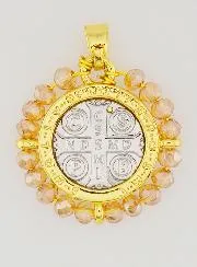 Medaille H. Benedictus - Messing en Licht Roze Glas