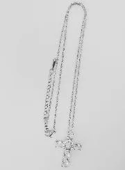 Religieus Collier van Messing met Kruis