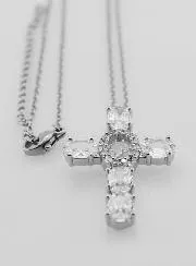Religieus Collier van Messing met Kruis