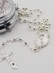 Rozenkrans en Doosje Sint Antonius