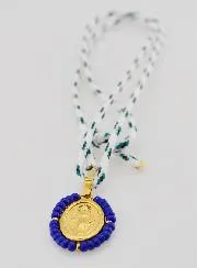 Wonderdadige Medaille Blauwe Kralen en Koord