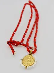 Wonderdadige Medaille Witte Kralen en Koord