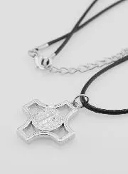 Hanger van Sint Benedictus met Koord